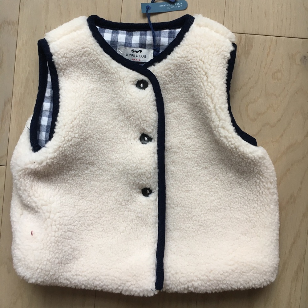 NWT Cyrillus faux fur baby vest, super soft and high quality, lining